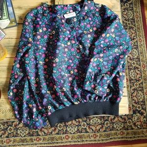 Vintage Floral Pullover